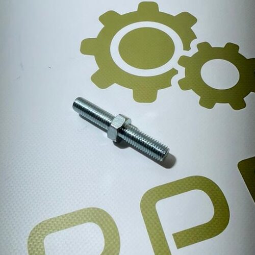 WhatsApp Image 2024-12-09 at 21.13.34 Śruba czopu górna - JCB 826/01363